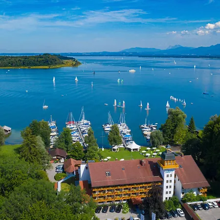 Yachthotel Chiemsee GmbH-3